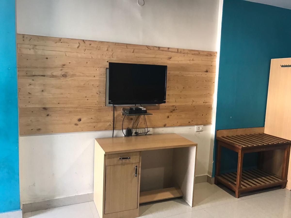 Hotel Dwaraka Paradise Hyderabad Exterior photo